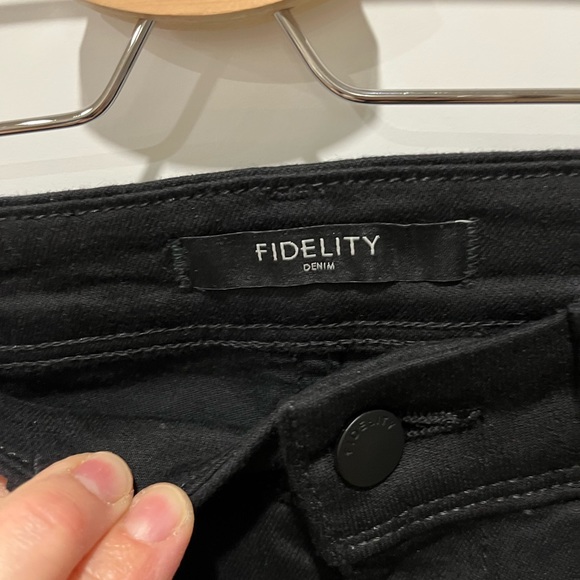 Jeans - Picture 2 of 4